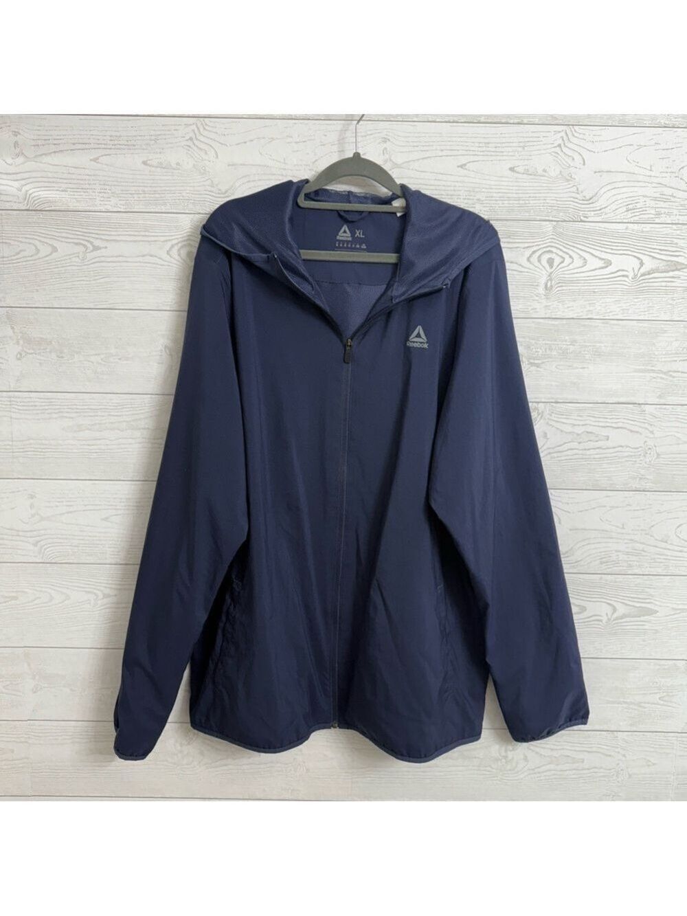 Reebok Men’s Navy Blue Windbreaker Jacket. Size XL